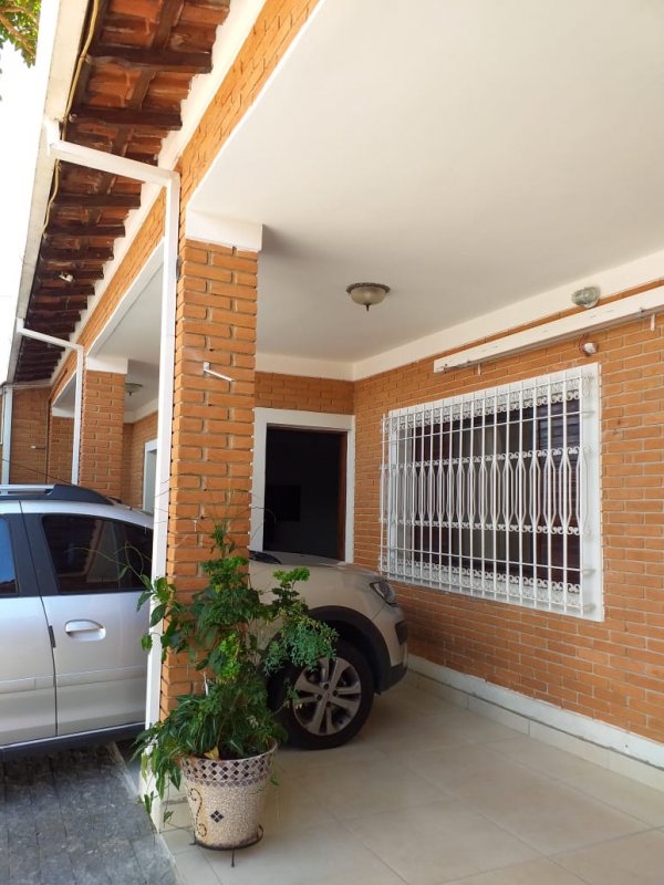Casa - Venda - Residencial Tatetuba - So Jos dos Campos - SP