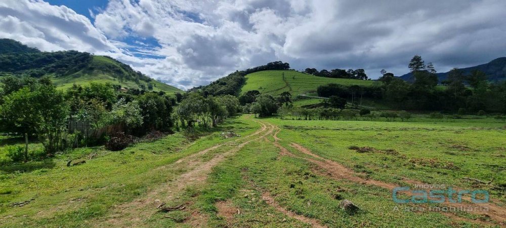 Stio - Venda - Cochos - Gonalves - MG