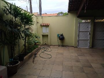 �TIMA CASA PARA ALUGAR EM CONDOMINIO 