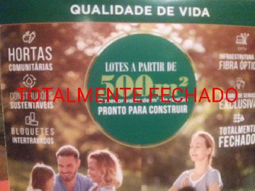 TOTALMENTE FECHADO