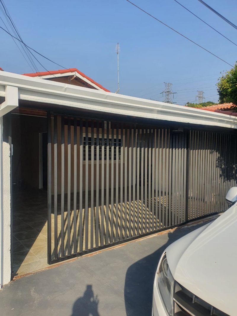 Casa - Venda - Residencial Tatetuba - São José dos Campos - SP
