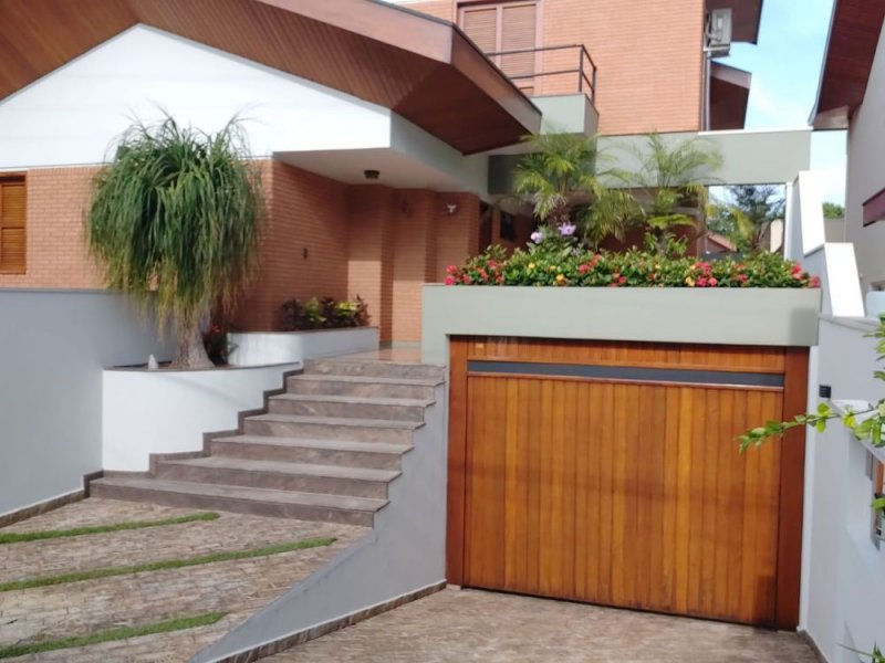 Casa Alto Padrão - Venda - Jardim das Colinas - São José dos Campos - SP