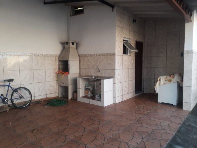Casa - Venda - Praia das Palmeiras - Caraguatatuba - SP