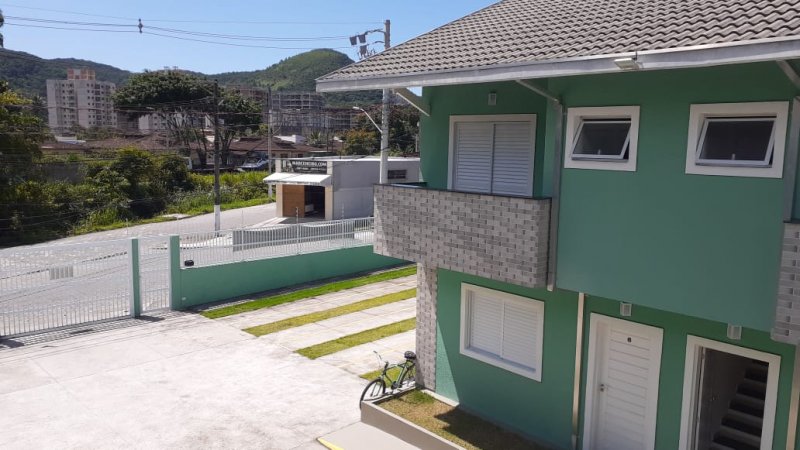 Sobrado Geminado - Venda - Martim de Sá - Caraguatatuba - SP