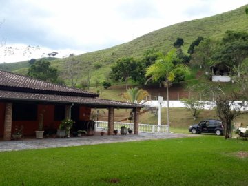 LINDO SITIO ESTRADA PARA MONTEIRO 