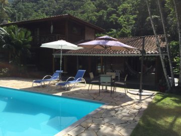 CASA CONDOMINIO VERDE MAR 