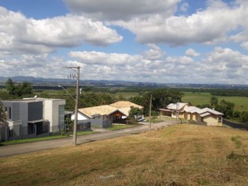 OTIMO TERRENO EM CONDOMINIO